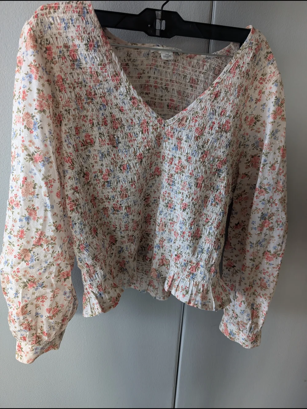 Closet Clean Out Sale. Spring Bundle Anthropologie, Abercrombie, American Eagle - Picture 3 of 13